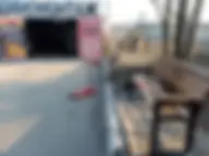 возле заправки УКРТАТНАФТА